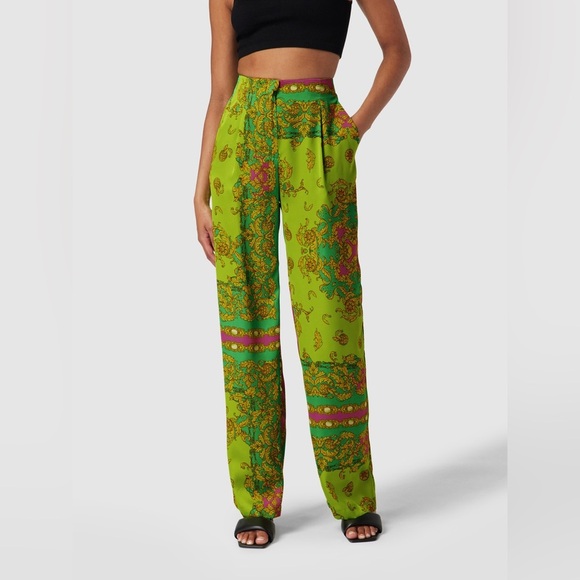 MNG | Green Satin Printed Trousers | 8 - Picture 3 of 8